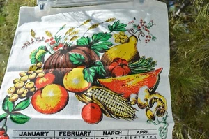 Vintage Gindi Pure Cotton 1982 Kalender Geschirrtuch Obst Gemüse Herbstfarben - Bild 1 von 12
