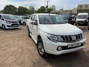 2017 Mitsubishi L200 L200 Barbarian DI-D Auto 4x4 DIESEL Automatic - Picture 1 of 20