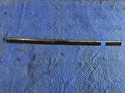 Volvo 240 244 1986-1993 sedán parachoques trasero a carrocería moldura panel de llenado OEM #4869E Foto 1 de 4