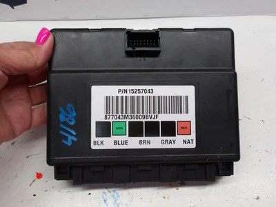 06 2006 Hummer H2 SUV carrocería control módulo de computadora BCM 15257043 OEM Foto 1 de 4