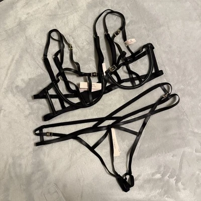Victoria’s Secret Very Sexy Strappy Gold Buckle Unlined Bra And Matching Panties - Image 1 of 4