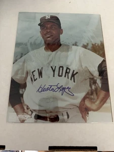 HECTOR LOPEZ Autographed 8x10 Photo Historic Autographs 2025 AUTO - Picture 1 of 2