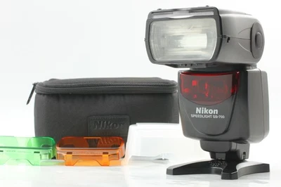 [Top MINT w/case] Nikon Speedlight SB-700 Shoe Mount Flash From JAPAN - Image 1 of 4