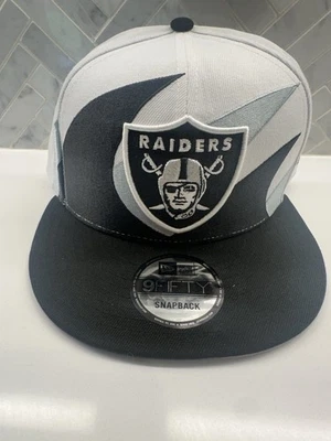 ** 售罄 * * 拉斯维加斯奥克兰突袭者队双鲨鱼牙帽复古奥克兰洛杉矶 — 第 1/4 张图片