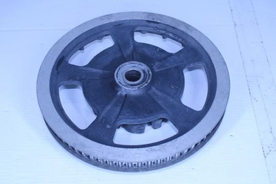 2012 Harley Davidson Road Glide Touring 原始设备制造商后链轮 68T 滑轮 40217-09 — 第 1/4 张图片