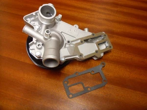 RENAULT 5 GT TURBO NEW COMPLETE ENGINE WATER COOLANT PUMP COOLING + BACK HOUSING - Picture 1 of 2