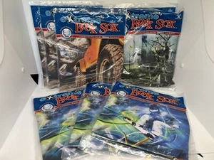 Lot of 8 Assorted Jumbo Extreme Book Sox Stretchable Fabric Book Covers - Imagen 1 de 4