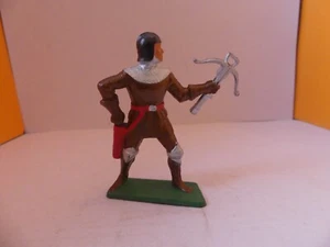 FIGURINE STARLUX CHOC MOYEN AGE ARBALETTE MARRON METAL ET ROUGE - Picture 1 of 3