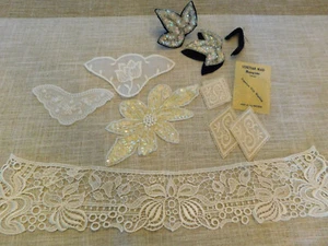 SET Antik Vintage Perlen Pailletten Spitzenborte Applikationen Venezianisches Dienstmädchen Monogramm S - Bild 1 von 8