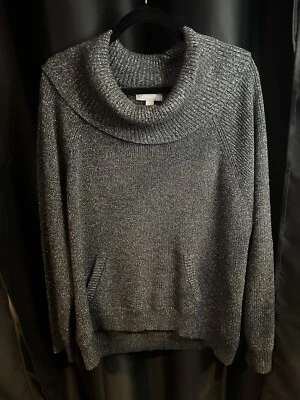 Suéter Pullover Gris Brillante Cuello Capucha Manga Larga New York & Co Talla XL Foto 1 de 4
