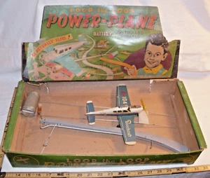 LOOP THE LOOP POWER PLANE BEECHCRAFT BATTERY TIN TOY JAPAN 1960 BOXED WORKS - Picture 1 of 4