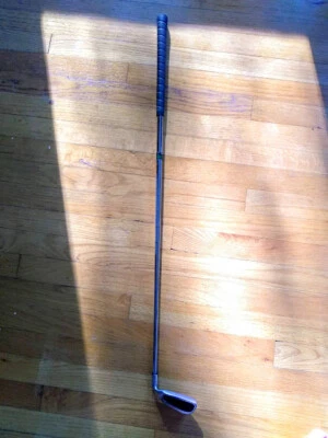 Canterbury Big Bursar 9 Iron Men's RH Harrison low torque graphite golf club - Image 1 of 4