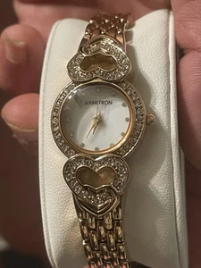 Armitron Analog Ladies Watch Hearts With crystals- Gold Tone New - Picture 1 of 3