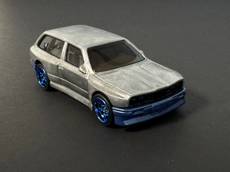 HOT WHEELS PROTOTYPE TEST-RUN RAW BODY RIVET BMW M3 Wagon Unique ! - Image 1 of 4