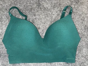Victorias Secret Wireless Push-Up Bra Small - DD Lingerie Padded Pullover - Picture 1 of 5