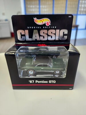 1999 Hot Wheels Classic Special Edition 1967 Pontiac GTO in green w/RR - Image 1 of 3