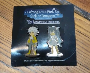 Is It Wrong To Try Pick Up Girls In A Dungeon Loot Crate Exclusive Emaille Pin - Bild 1 von 2