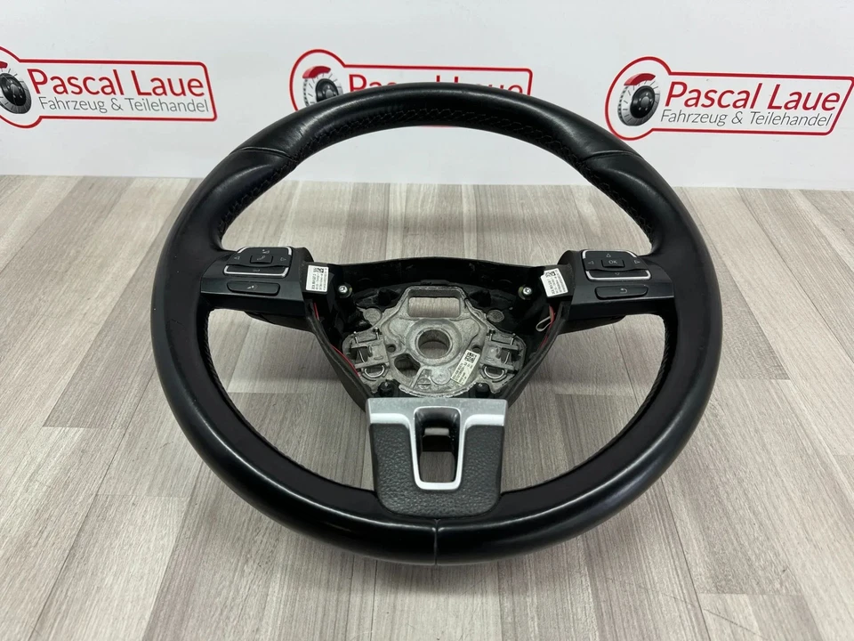 VW Passat CC 3C B7 Leder Lenkrad DSG Schaltwippen Multifunktion 3C8419091BD E74 - Bild 1 von 4