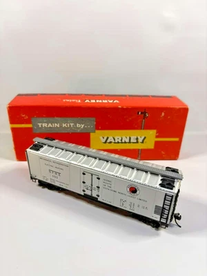 Varney 北太平洋冷藏 R-45 – HO 比例货运车 — 第 1/4 张图片