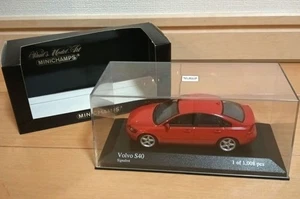 1/43 Minichamps Volvo S40 Signalrot Limited Edition Model Car Collectible - Picture 1 of 7