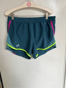 Under Armour Multicolored Shorts Woman’s Size Medium Heatgear - Picture 1 of 8