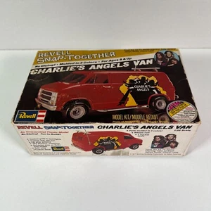 Vintage 1977 Revell Snap-Together Charlie's Angels Red Van 1/32 Scale Model - Picture 1 of 20