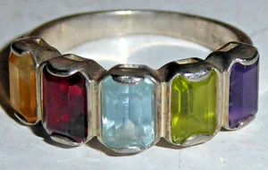 Anillo de plata de ley con 5 circonitas coloridas hecho en China talla 5 3/4 - Imagen 1 de 4