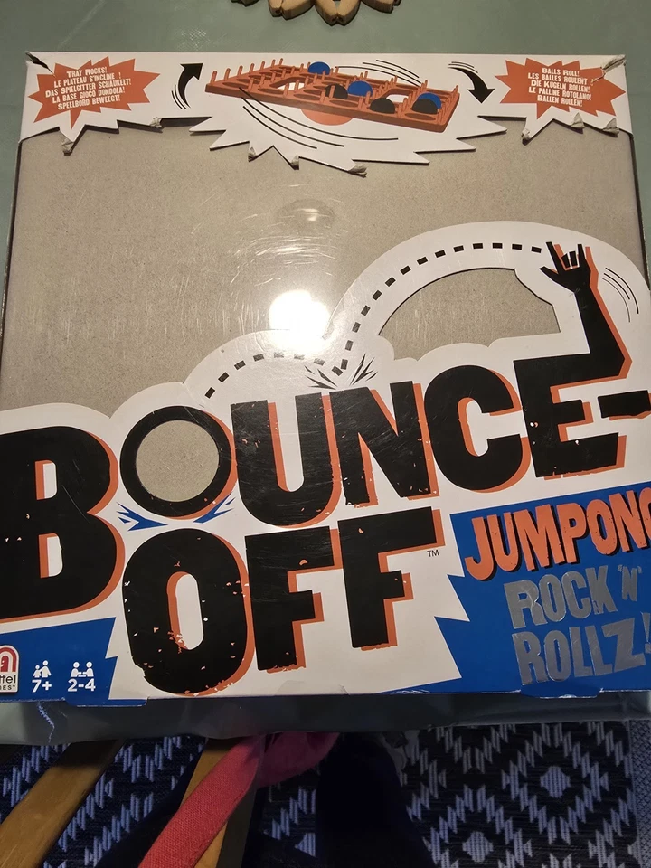 Bounce-Off Jumpong Rock N Rollz Game - COMPLETE & NICE CONDITION - FAMILY FUN - Image 1 of 1