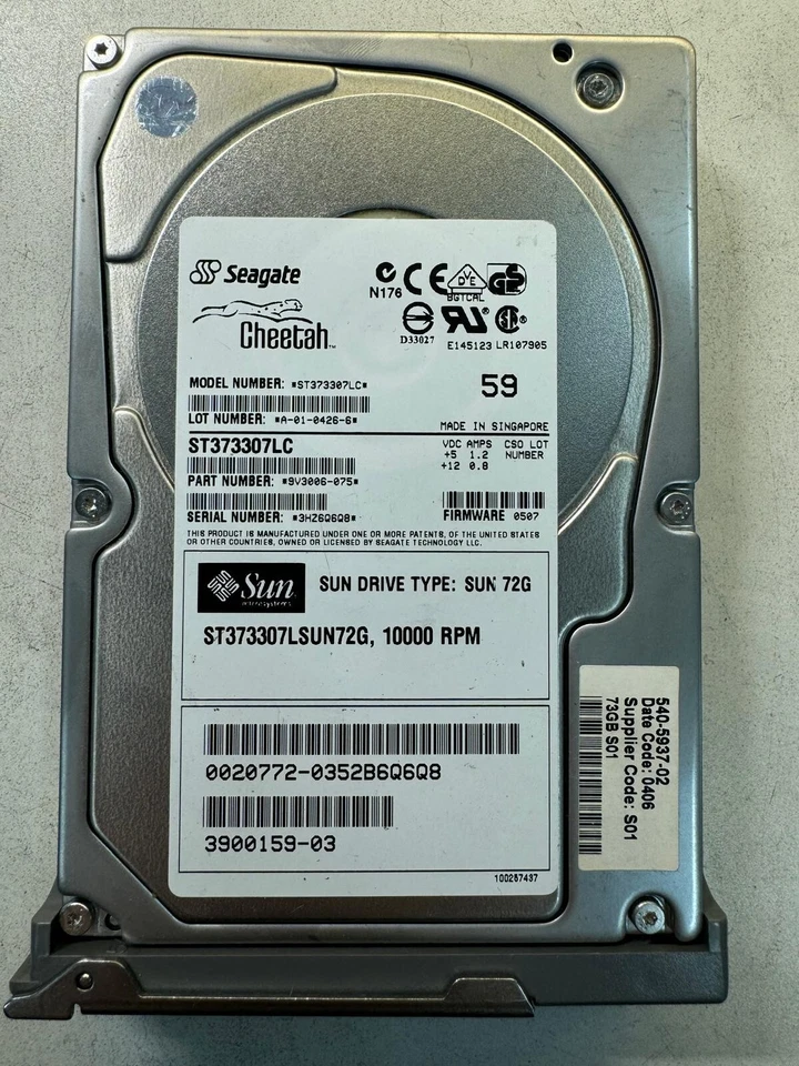 SUN 390-0159-03 ST373307LSUN72G 72GB 10.0K RPM Ultra-320 SCSI Hot-Pluggable80Pin - Image 1 of 4