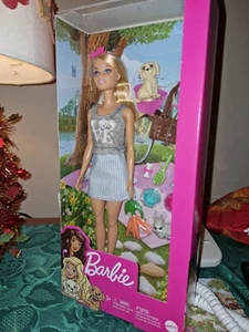 Barbie Tierliebhaber Puppe und Haustiere Spielset - Welpe Hase und Zubehör - Neu - Bild 1 von 6