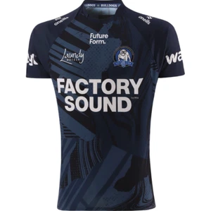 CANTERBURY BULLDOGS 2025 NRL TEAM O'NEILLS MENS ADULT COACHES TRAINING SHIRT - Picture 1 of 2