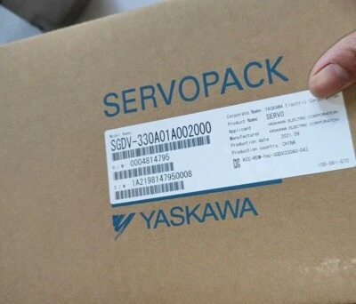 SGDV-330A01A002000 Ipcs New Sealed Yaskawa Servo Drive SGDV-330A01A002000 - Image 1 of 4