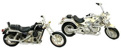 2 VINTAGE TOY MOTORCYCLES BLACK MAISTO HARLEY STURGIS & WHITE BMW R1200 PLASTIC - Image 1 of 4
