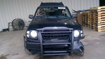 (LOCAL PICKUP ONLY) Hood Fits 02-04 XTERRA 1199964 - Image 1 of 4