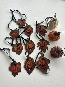 13 Vintage Mini Halloween Tree Ornaments Pumpkins Estate Find - Picture 1 of 4