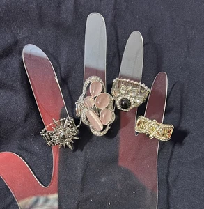 Lote Mixto de 4-🆕Anillos Paparazzi-Espalda Estirada-Vestir/Disfraz Joyería (Lote de 4) 2 - Imagen 1 de 7