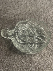 Plato de caramelo de vidrio cortado transparente mango de cabaña vintage como nuevo - Imagen 1 de 3