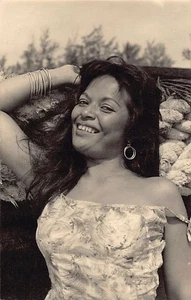 Madagascar - Type de femme - CARTE PHOTO - Ed. Artphoto 1941 - Imagen 1 de 2