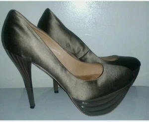 $300 L.A.M.B. Z Project Platform olive green Satin Pumps sz 9M- Great gift - Picture 1 of 4