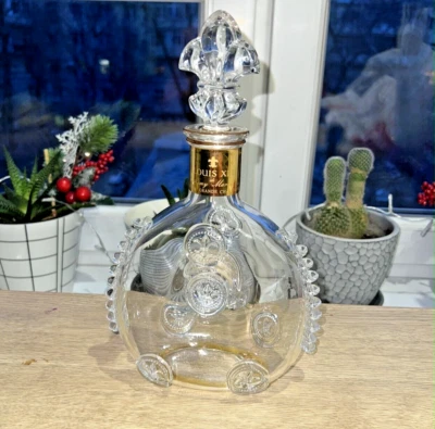 REMY MARTIN LOUIS XIII COÑAC BACCARAT CRISTAL JARRA 750 ml BOTELLA Francia Foto 1 de 3