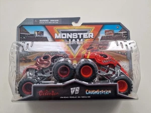 Monster Jam Monster Trucks  Doppelpack  Octon8er  VS Crushstation  1:64 - Bild 1 von 1