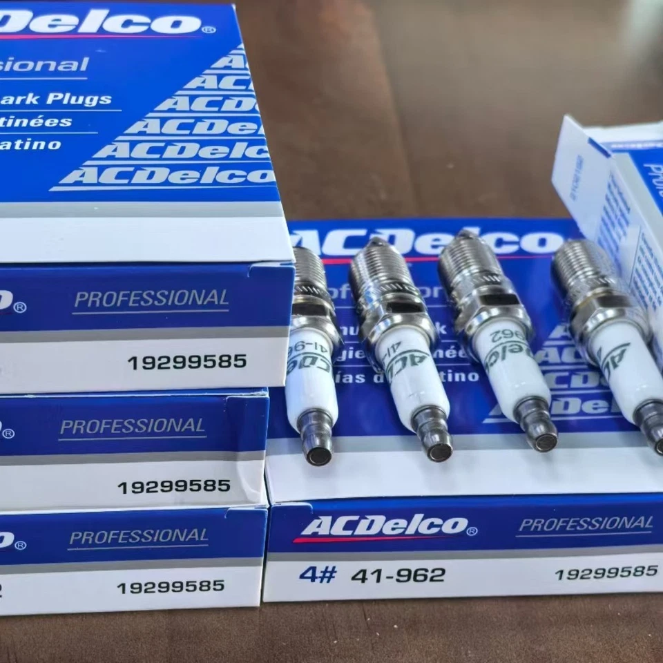 8PCS OEM 41-962 Platinum Spark Plugs Fit for Sierra Chevy Silverado 19299585 US - Image 1 of 4