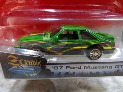 1987 FORD MUSTANG GT        2003 JOHNNY LIGHTNING STREET FREAKS SCRAPIN'    1:64 - Image 1 of 4