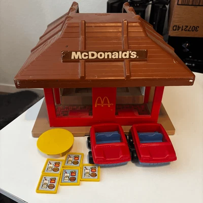 De colección 1974 McDonalds Playskool Lugares Familiares Juego Bandejas Restaurante Coches Foto 1 de 4