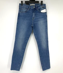 Pantalones de mezclilla Mavi para mujer talla 27 Tess tiro alto ajustados azules dobladillo crudo nuevos con etiquetas - Imagen 1 de 10