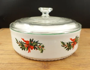 Pfaltzgraff Heritage Covered Casserole w/lid 8 3/4'' wide 1.5qt - Picture 1 of 11