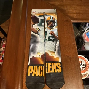 Herren Aaron Rodgers Green Bay Packers Spieler Foto SOCKEN Strumpf Füller Geschenk - Bild 1 von 4