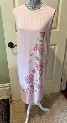 Vestido Vintage Años 60 Sin Mangas Cambio Rosa con Punto de Cruz Talla Mediana? Foto 1 de 4