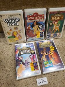 Disney VHS Lot Winnie Pooh Pocahontas Bambi Dornröschen Dame Tramp 27b11