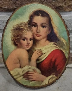 Log Cut Art Of Madonna & Child (Mary And Jesus). Sorrowful Mother Shrine, Ohio - Picture 1 of 7